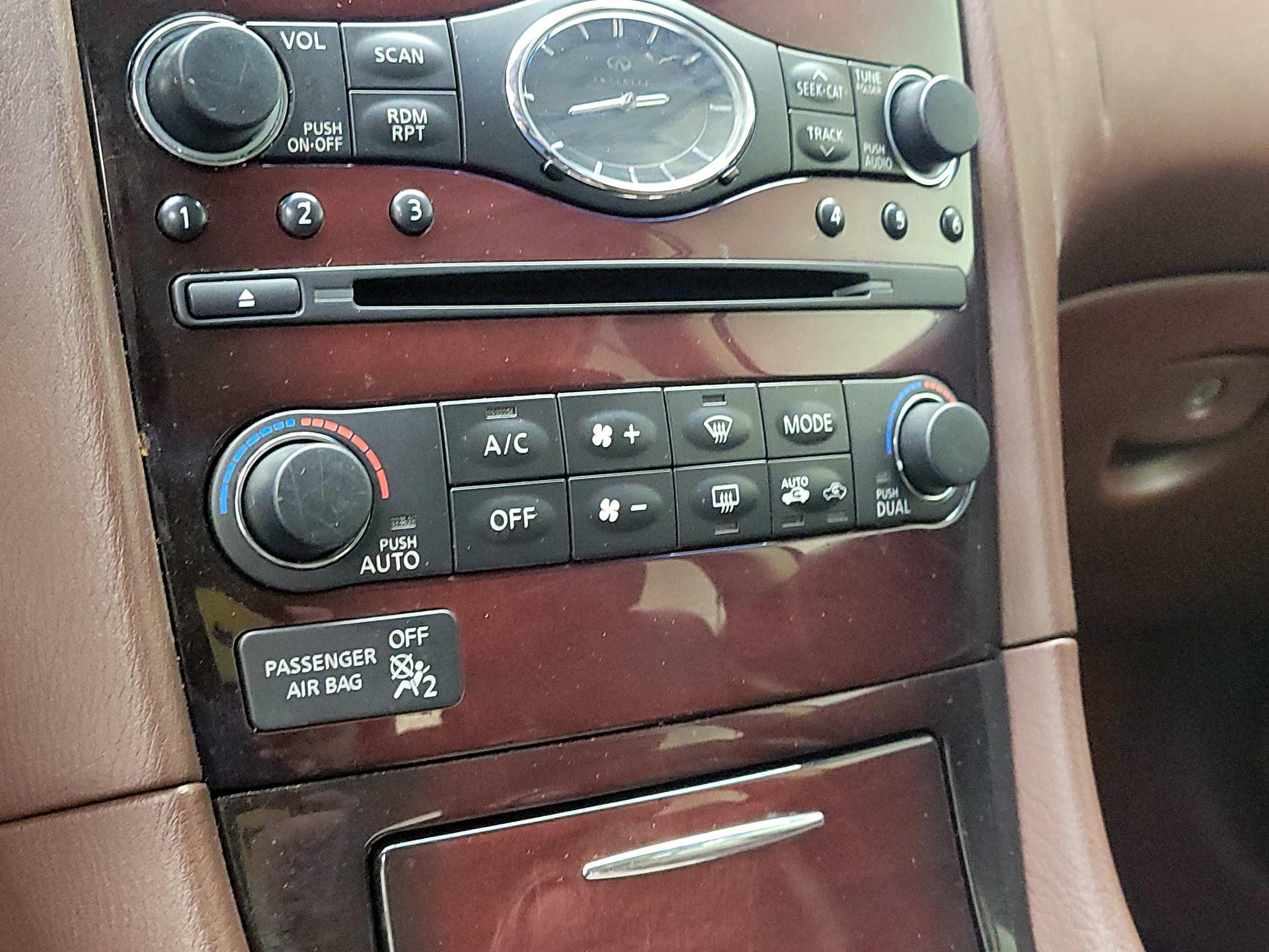 Thumbnail: 2014 INFINITI QX50 - 17