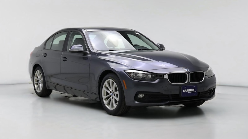 2016 BMW 3 Series 320i Hero Image