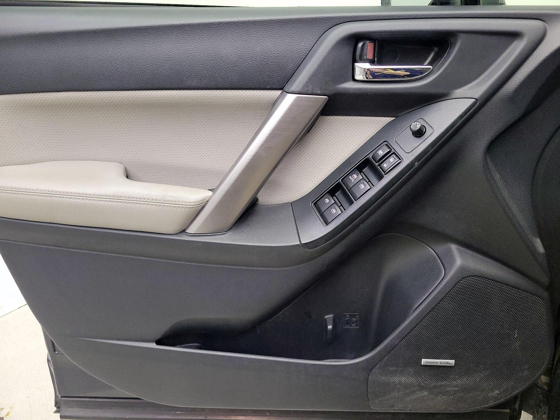 Thumbnail: 2015 Subaru Forester - 12