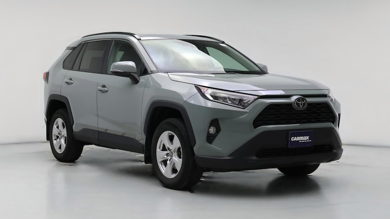 2021 Toyota RAV4 XLE Hero Image