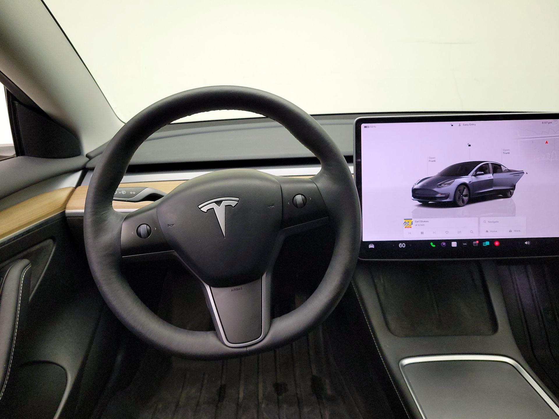 Thumbnail: 2022 Tesla Model 3 - 10