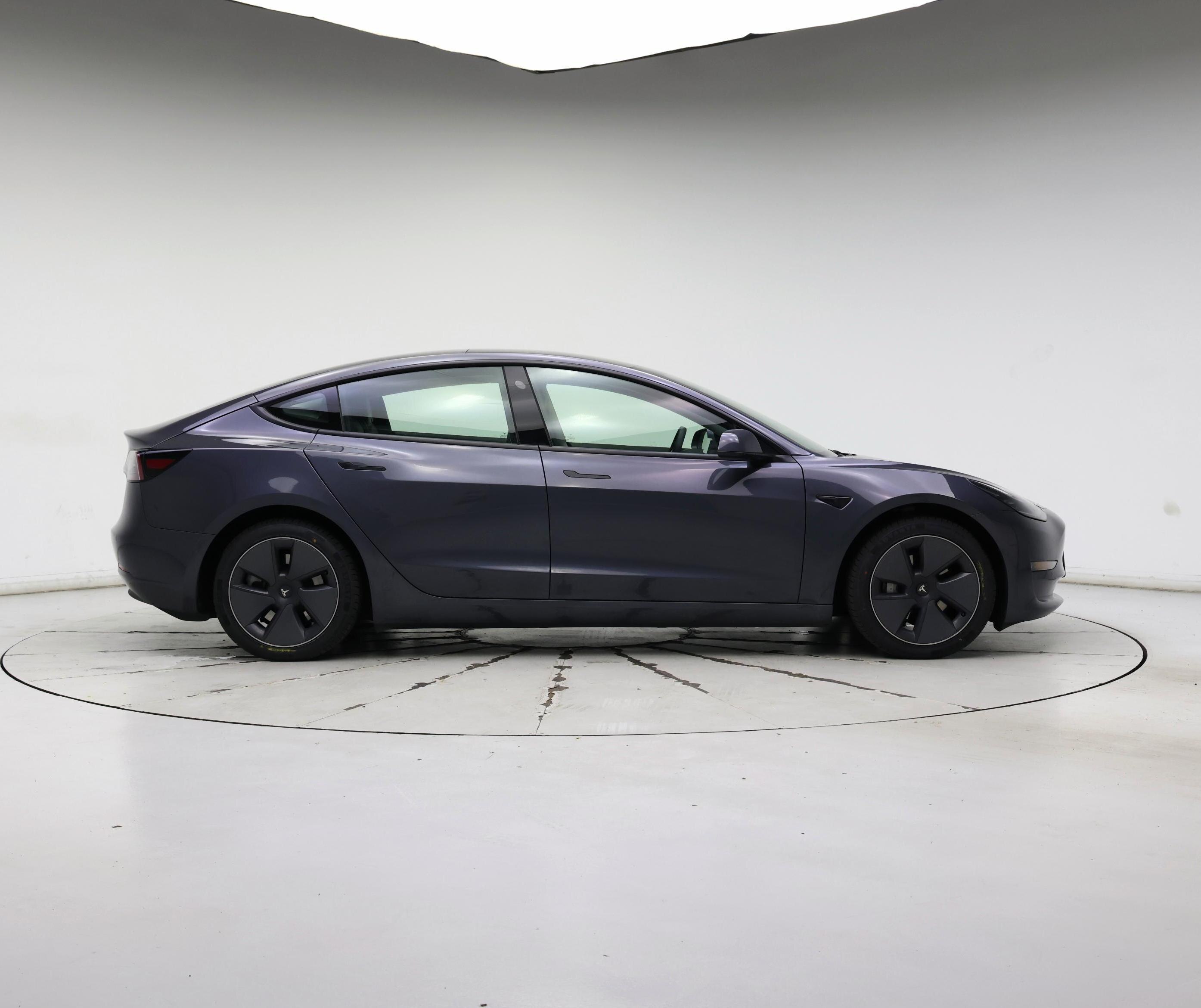 Thumbnail: 2022 Tesla Model 3 - 7