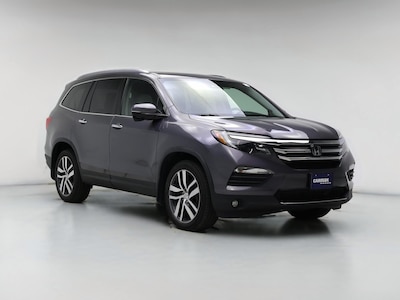 2017 Honda Pilot Touring -
                Kenosha, WI