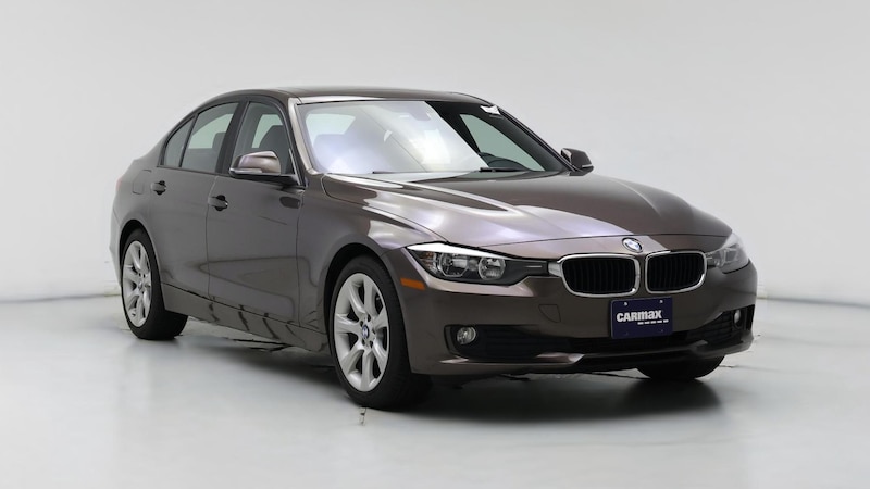 2014 BMW 3 Series 320i Hero Image
