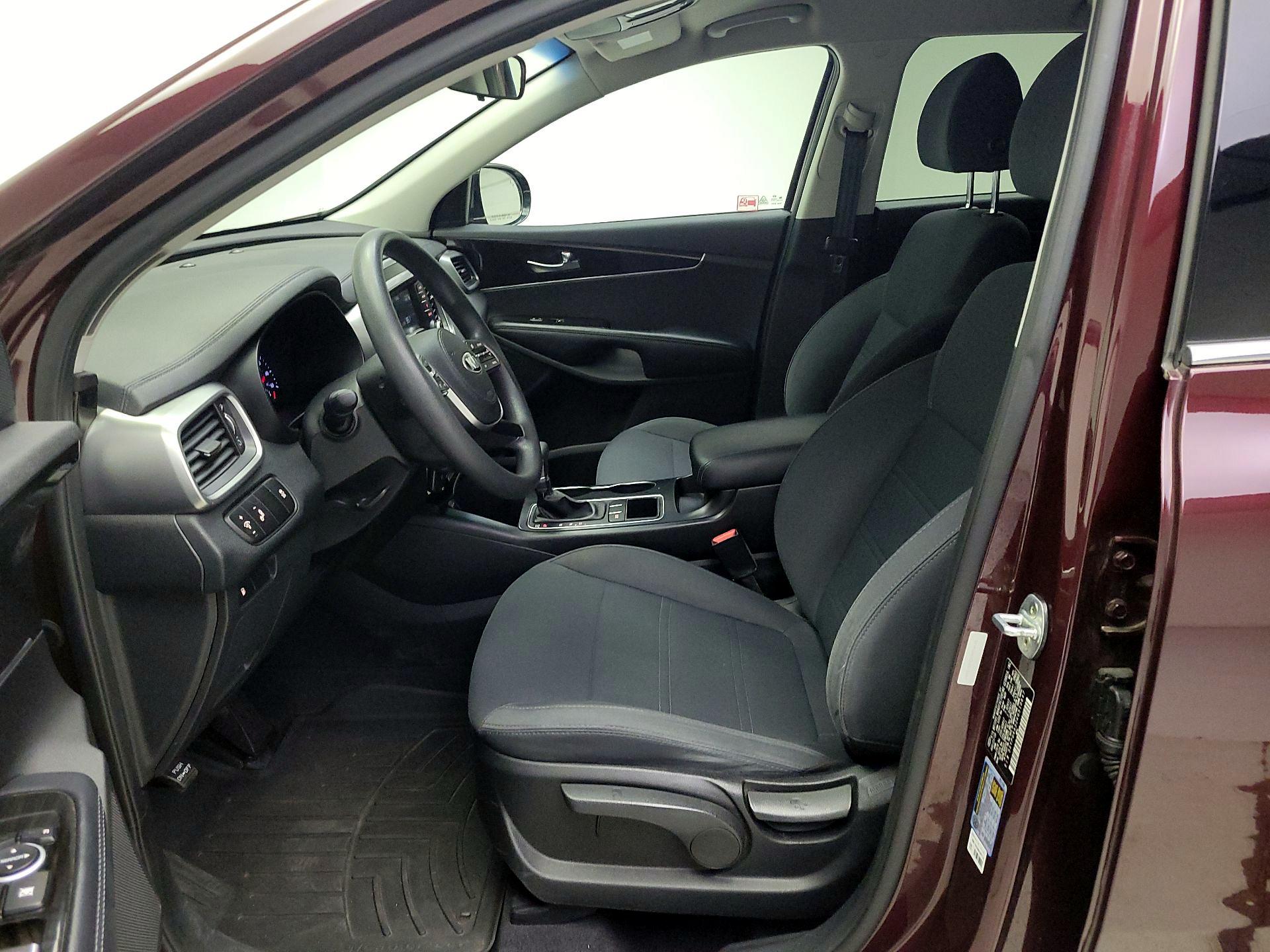 Thumbnail: 2019 Kia Sorento - 11