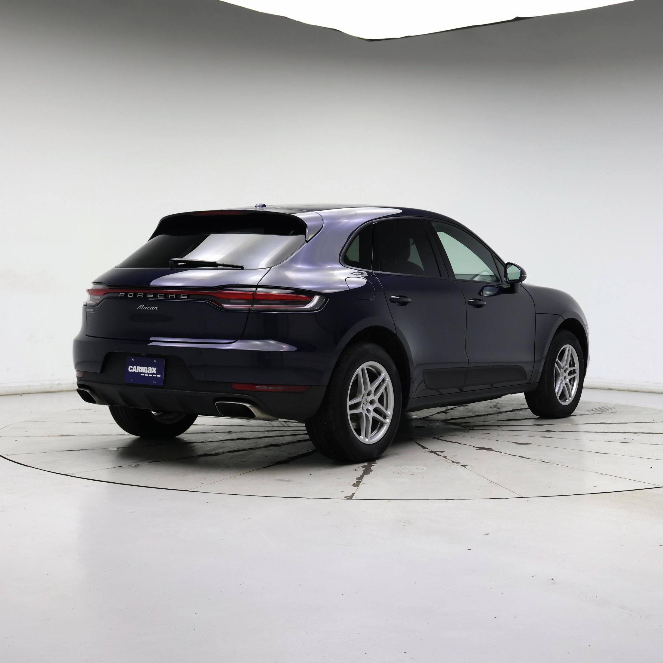 Thumbnail: 2021 Porsche Macan - 8