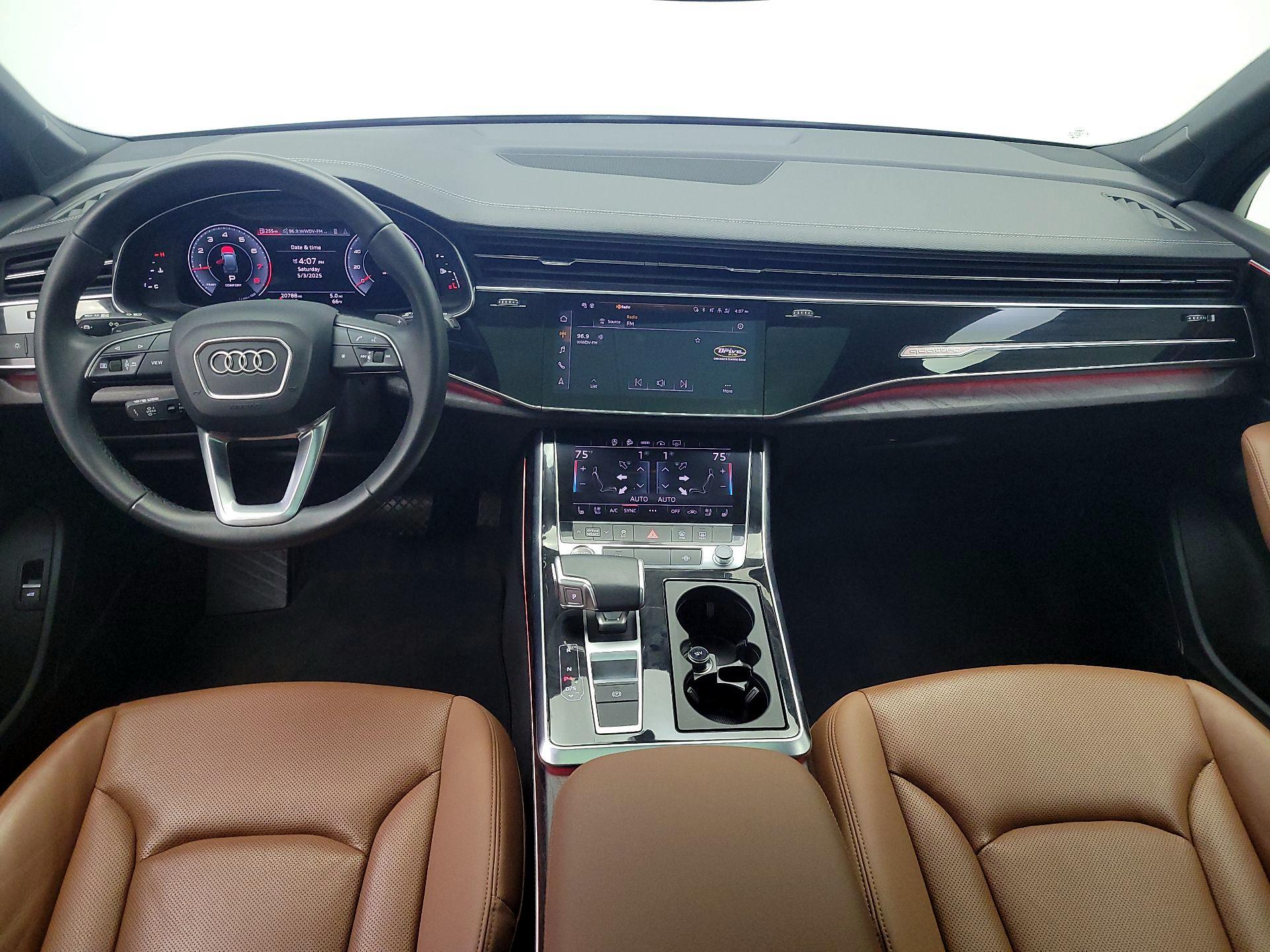 Thumbnail: 2023 Audi Q7 - 9