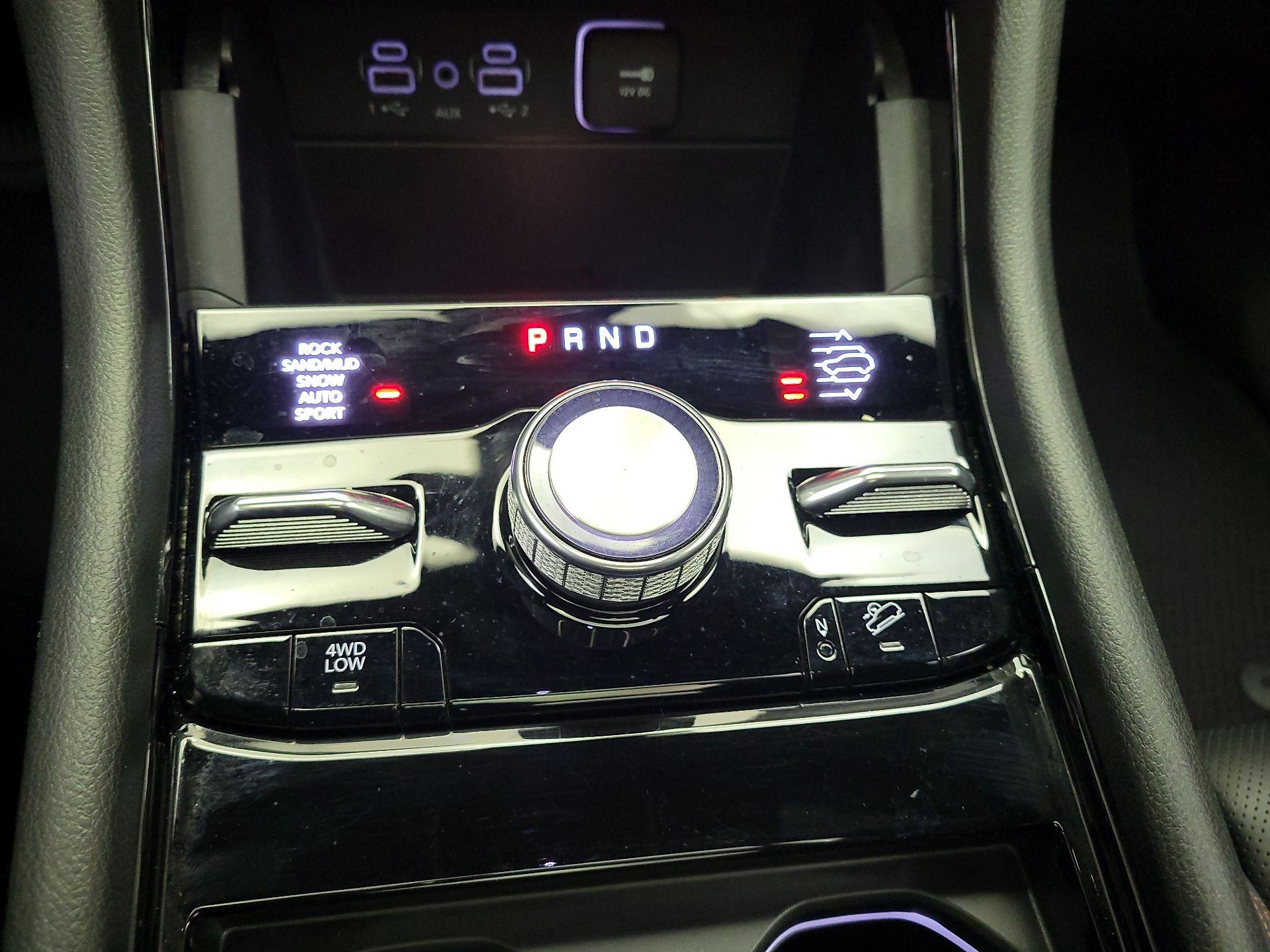 Thumbnail: 2023 Jeep Grand Cherokee - 18