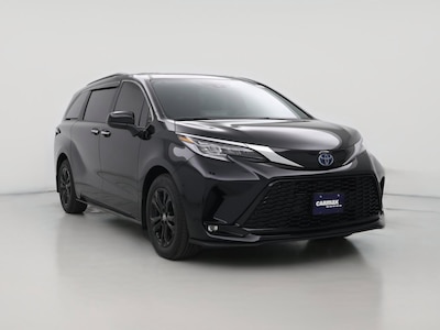2022 Toyota Sienna XSE -
                Hillside, IL