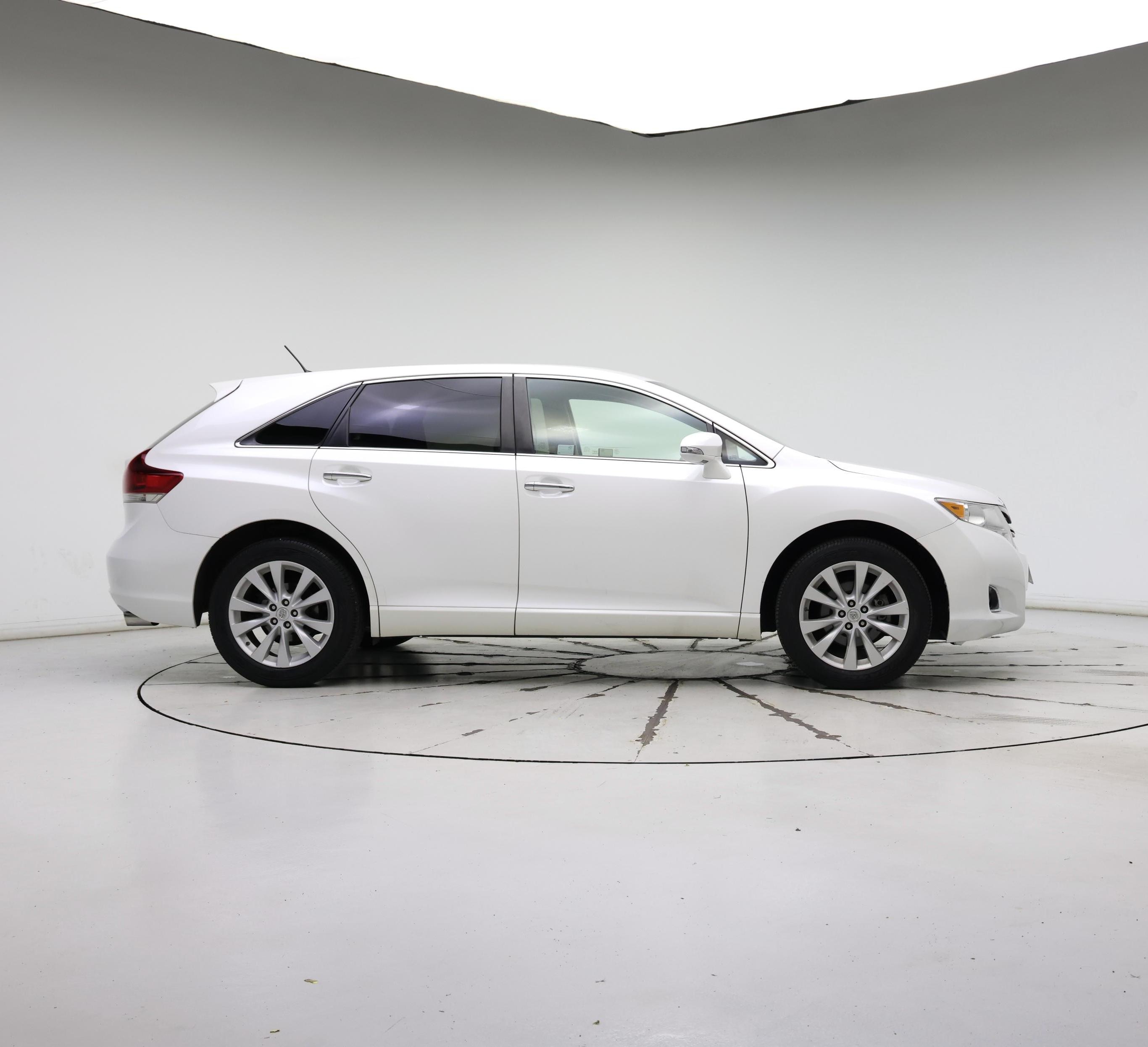 Thumbnail: 2015 Toyota Venza - 7