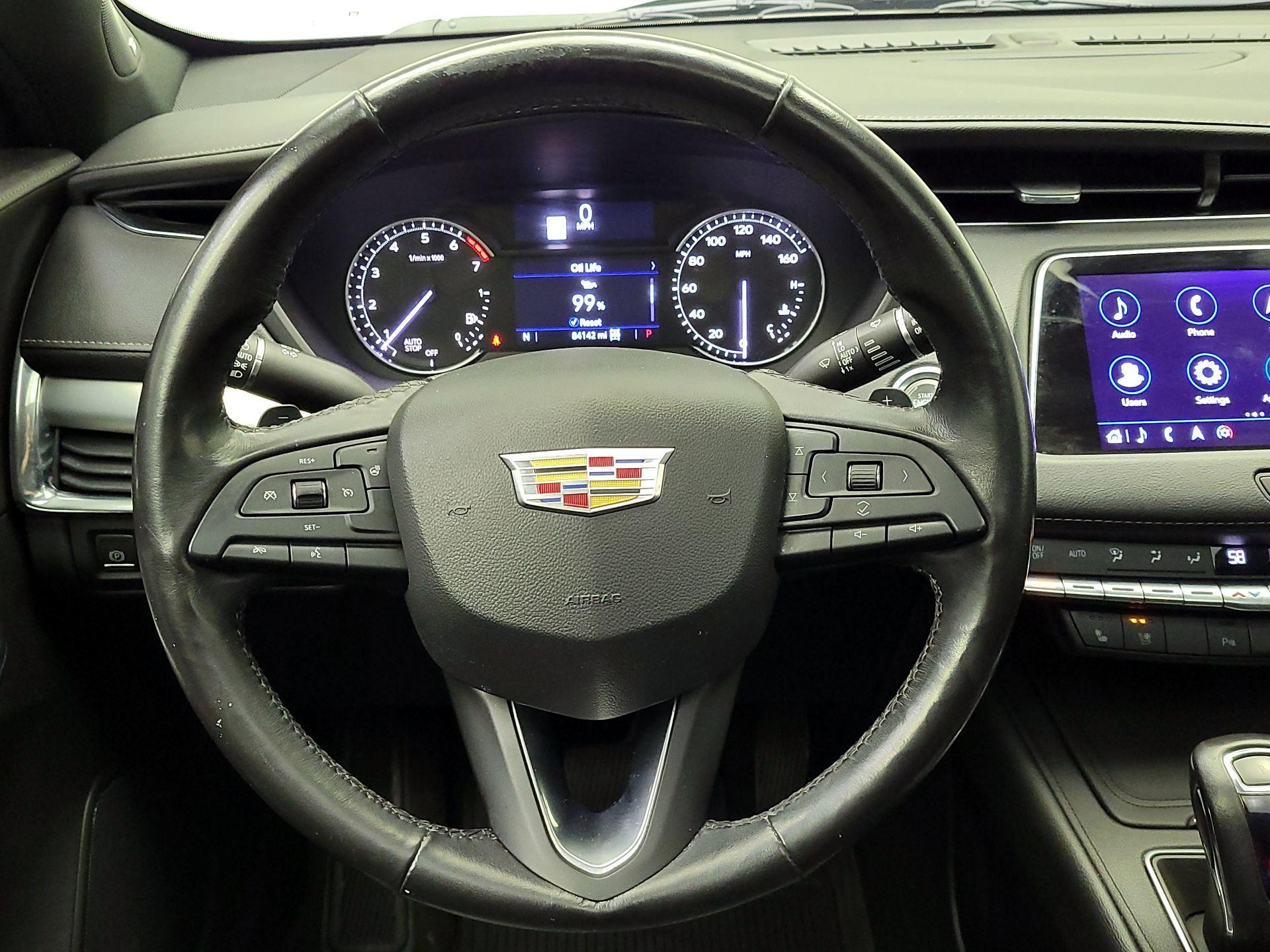 Thumbnail: 2019 Cadillac XT4 - 10