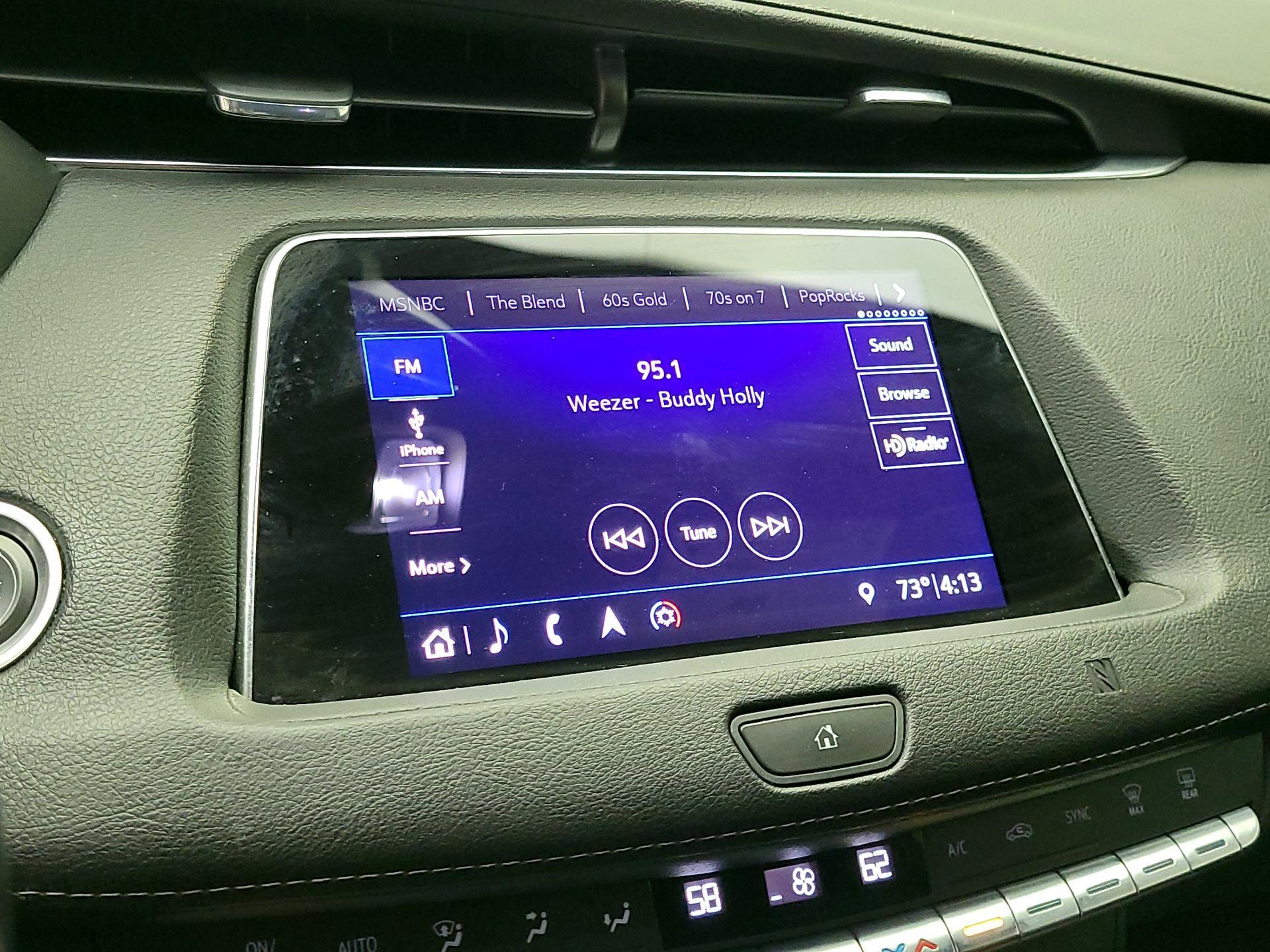 Thumbnail: 2019 Cadillac XT4 - 16