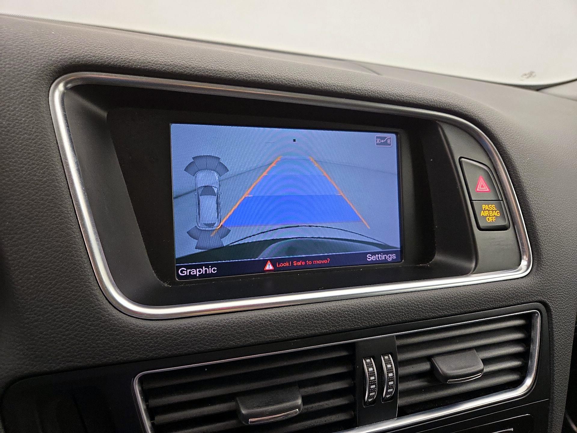Thumbnail: 2014 Audi Q5 - 15