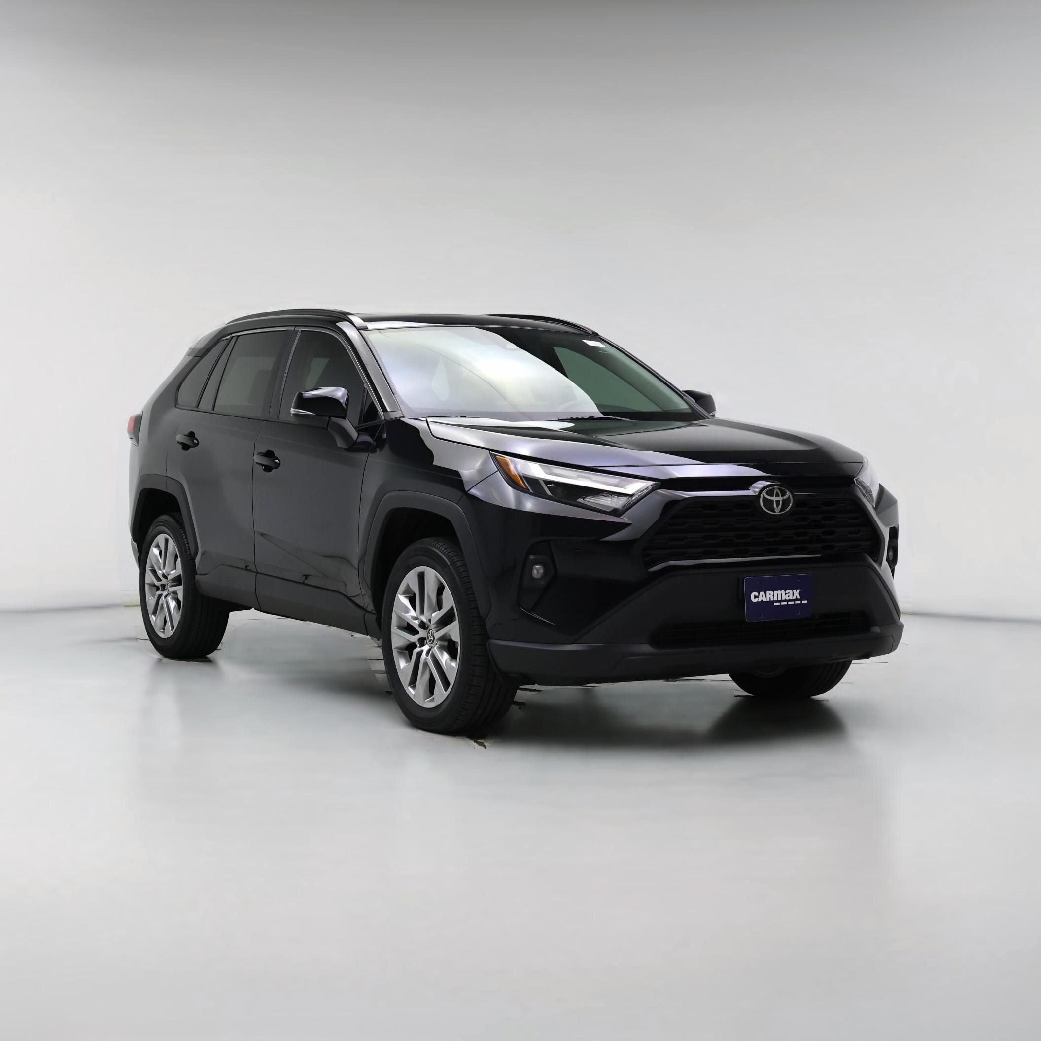 Thumbnail: 2022 Toyota RAV4 - 1