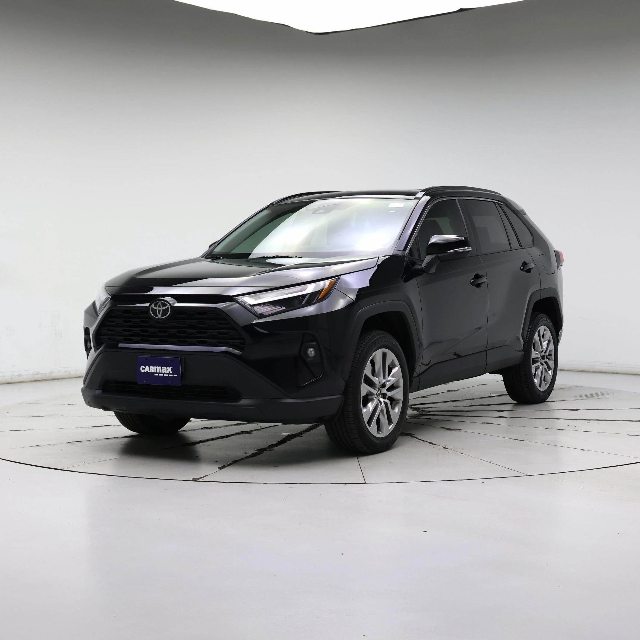 Thumbnail: 2022 Toyota RAV4 - 4
