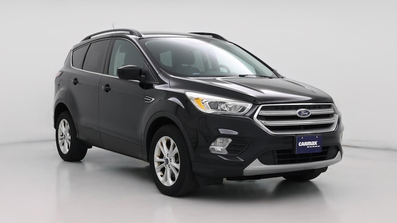 2017 Ford Escape SE Hero Image