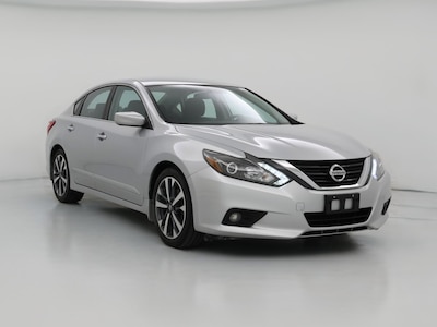 2016 Nissan Altima SR -
                Grand Rapids, MI
