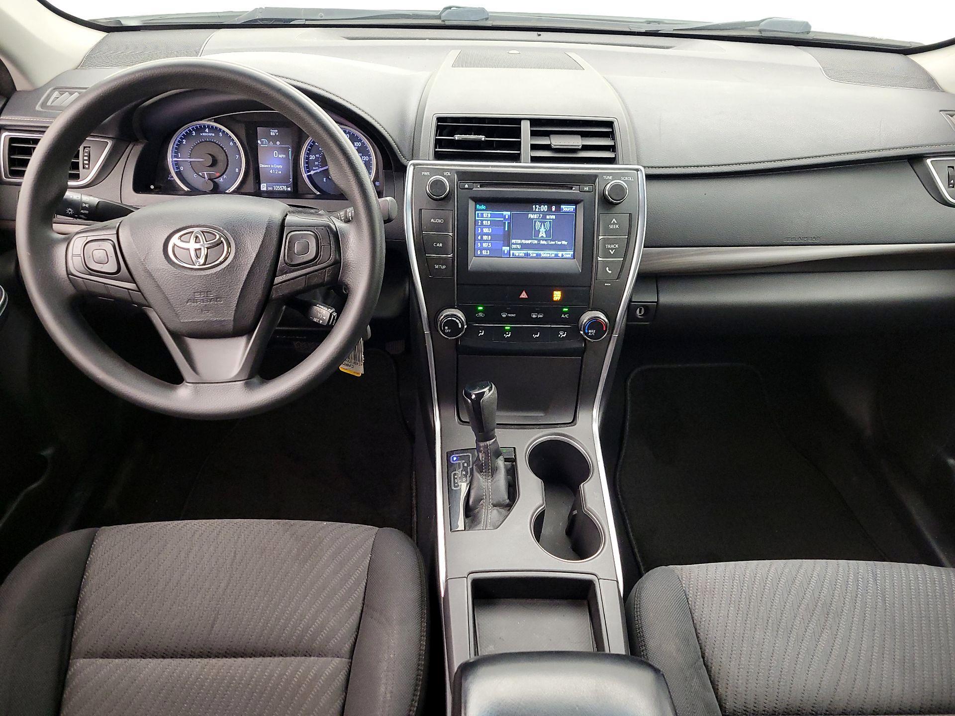 Thumbnail: 2016 Toyota Camry - 9