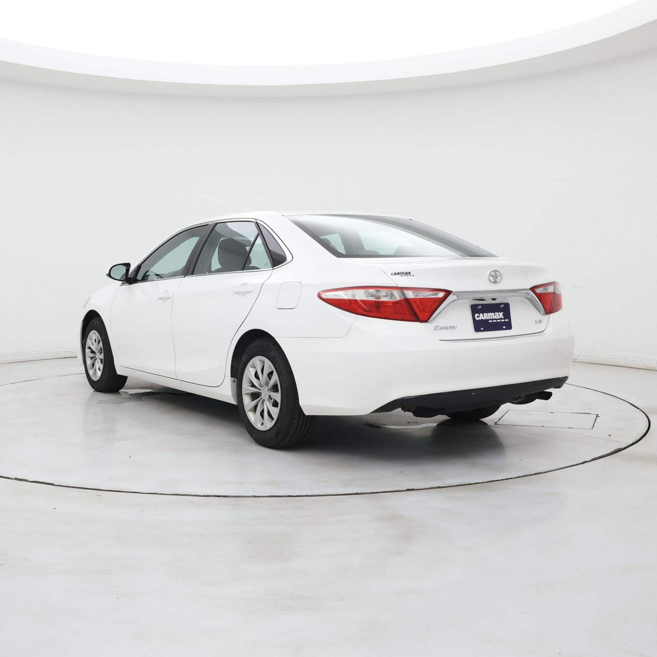 Thumbnail: 2016 Toyota Camry - 2