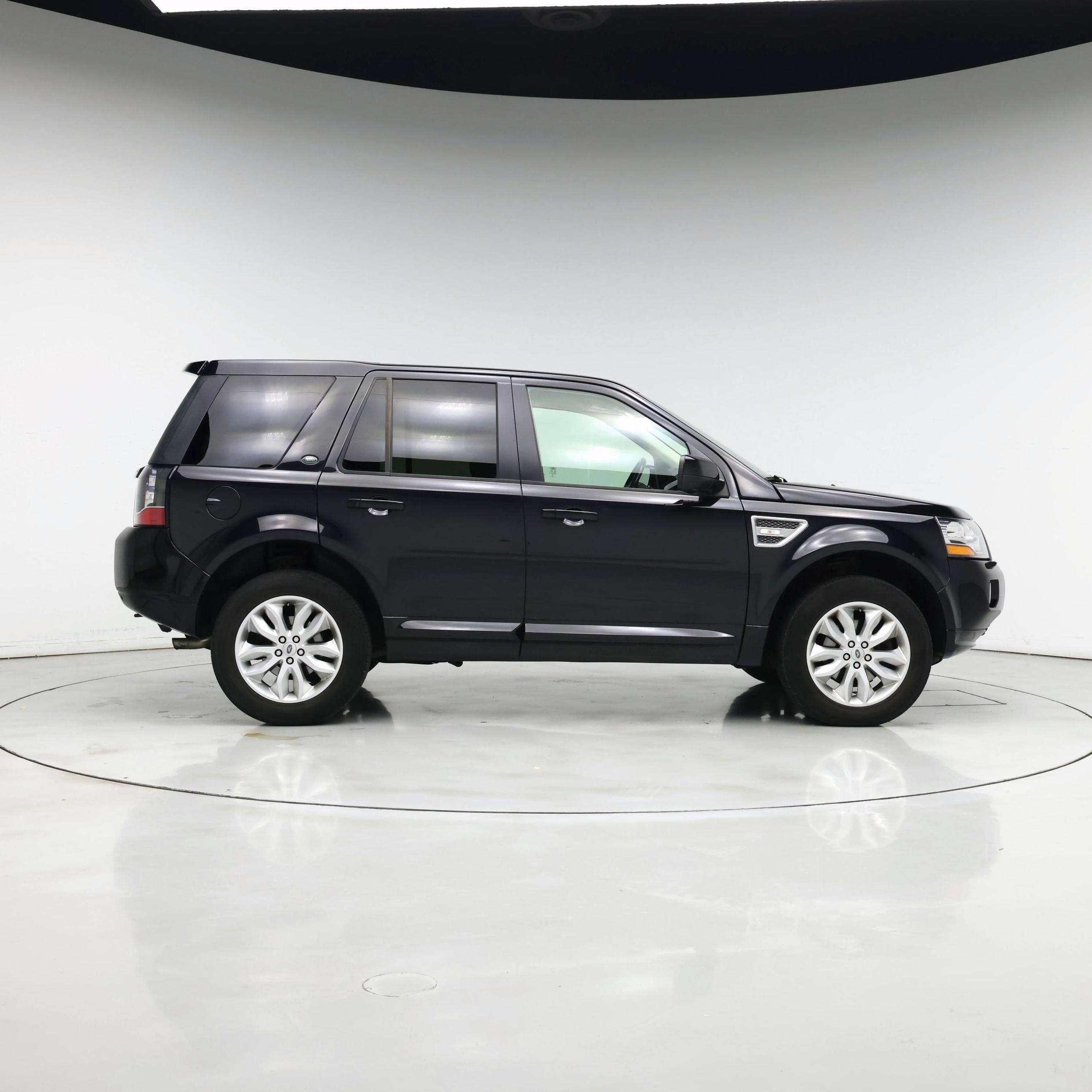 Thumbnail: 2014 Land Rover LR2 - 7