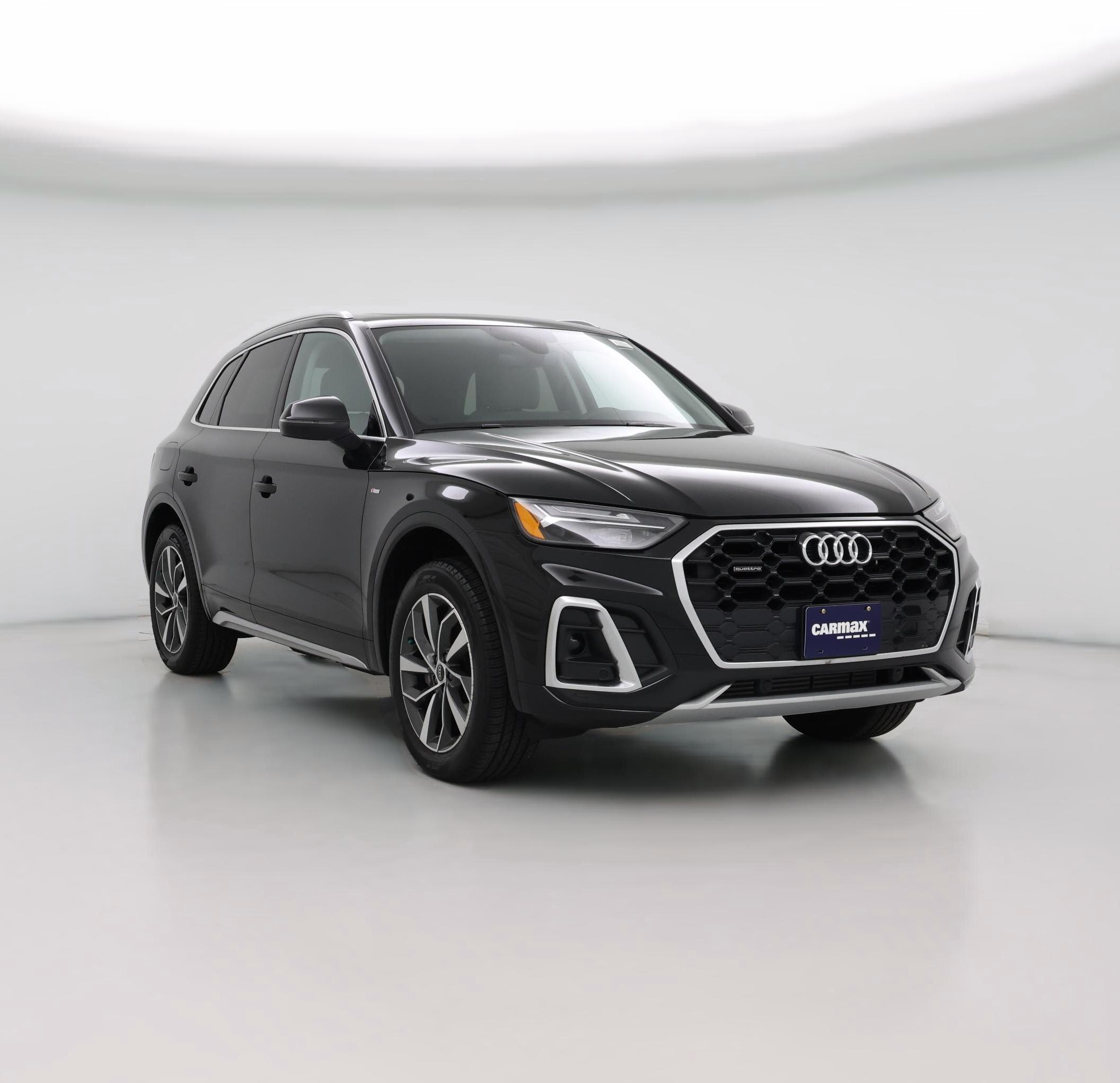 Thumbnail: 2023 Audi Q5 - 1