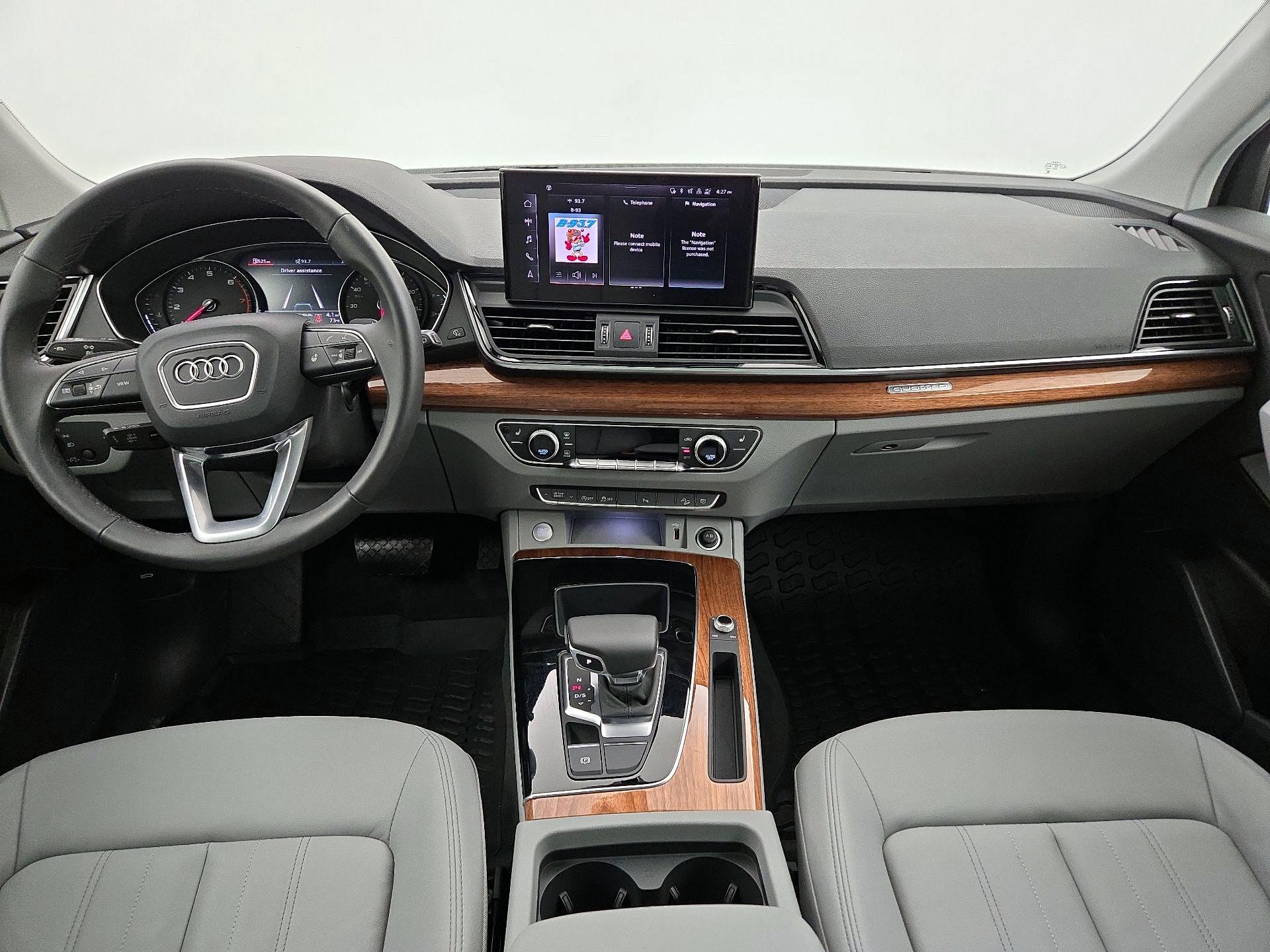 Thumbnail: 2023 Audi Q5 - 9