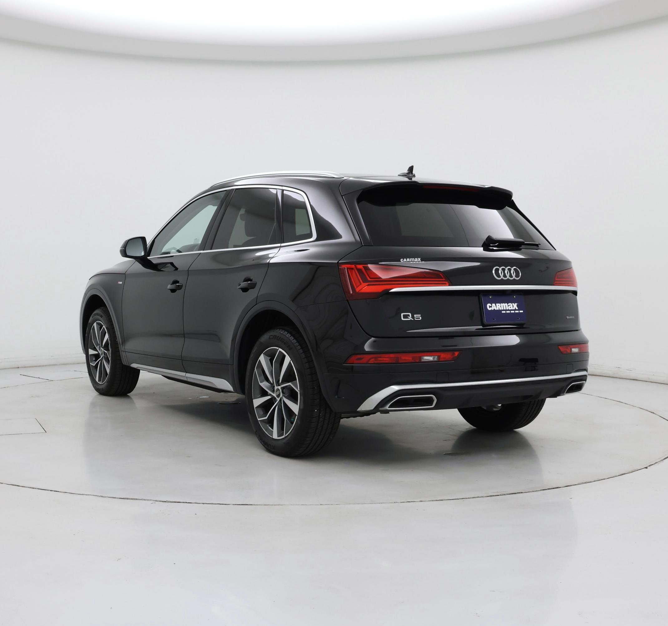 Thumbnail: 2023 Audi Q5 - 2