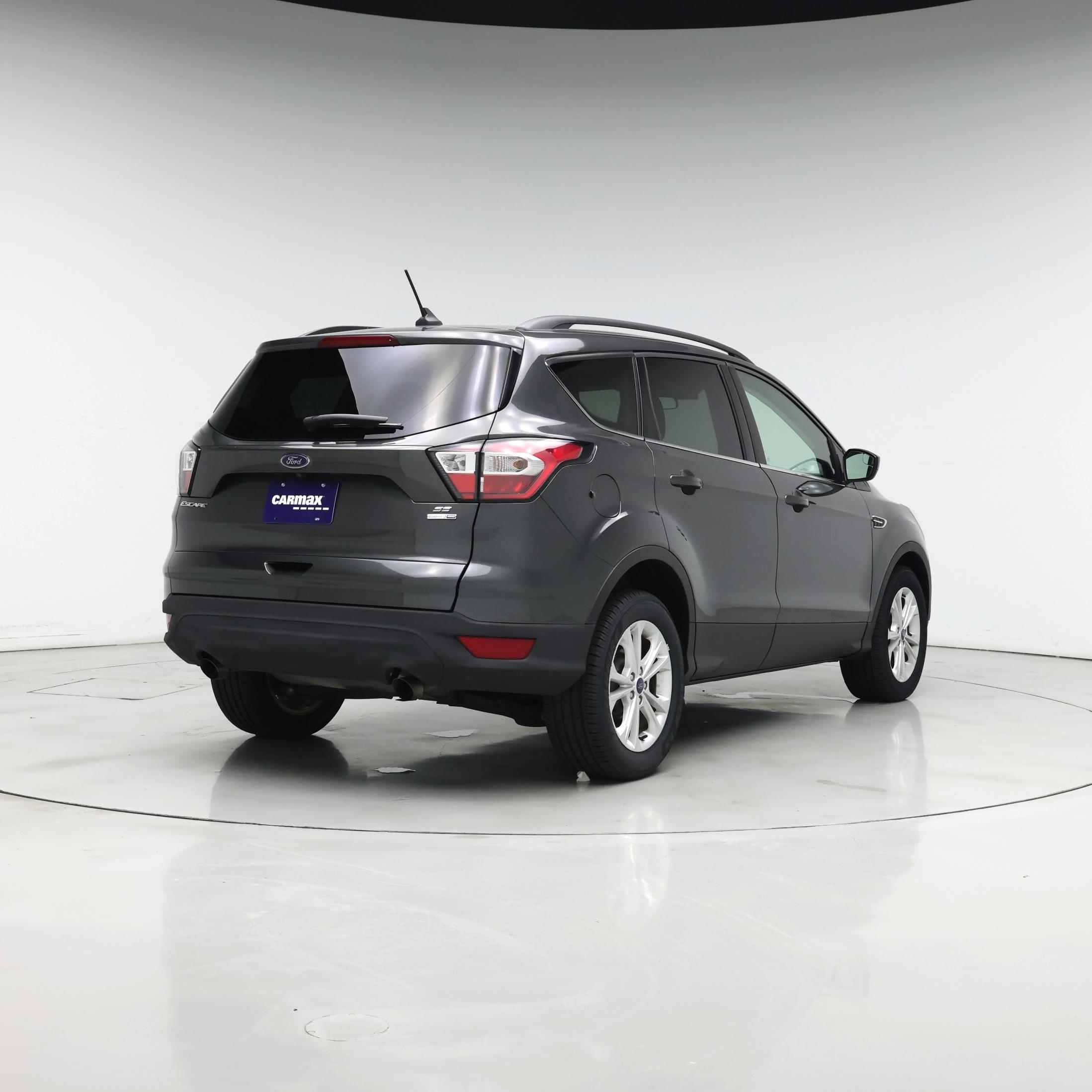 Thumbnail: 2018 Ford Escape - 8