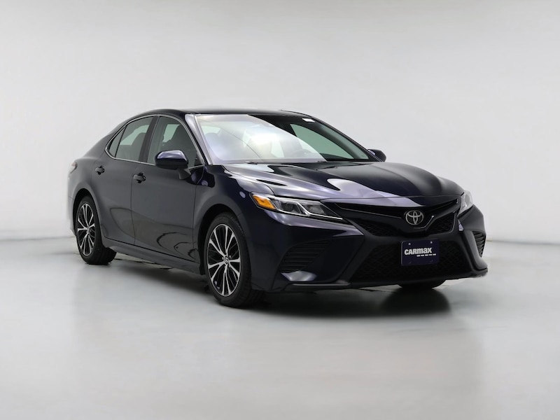 2018 Toyota Camry SE -
                  Merrillville, IN