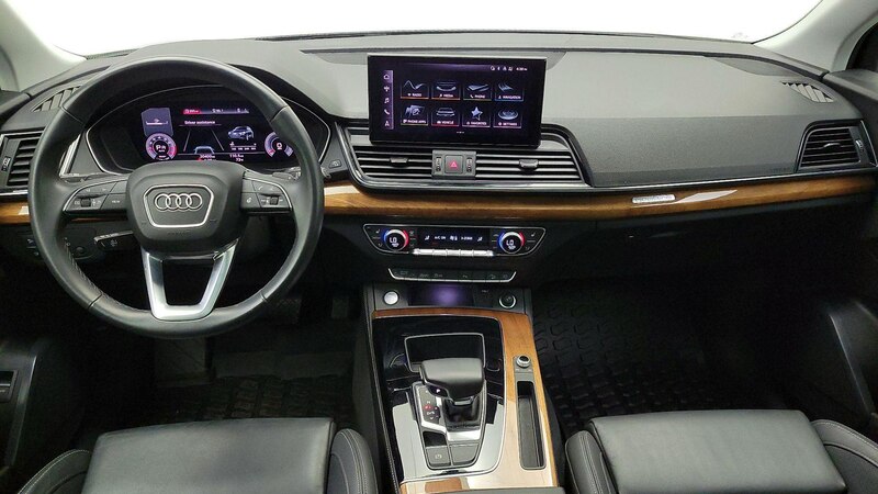 2022 Audi Q5 e Premium Plus 9