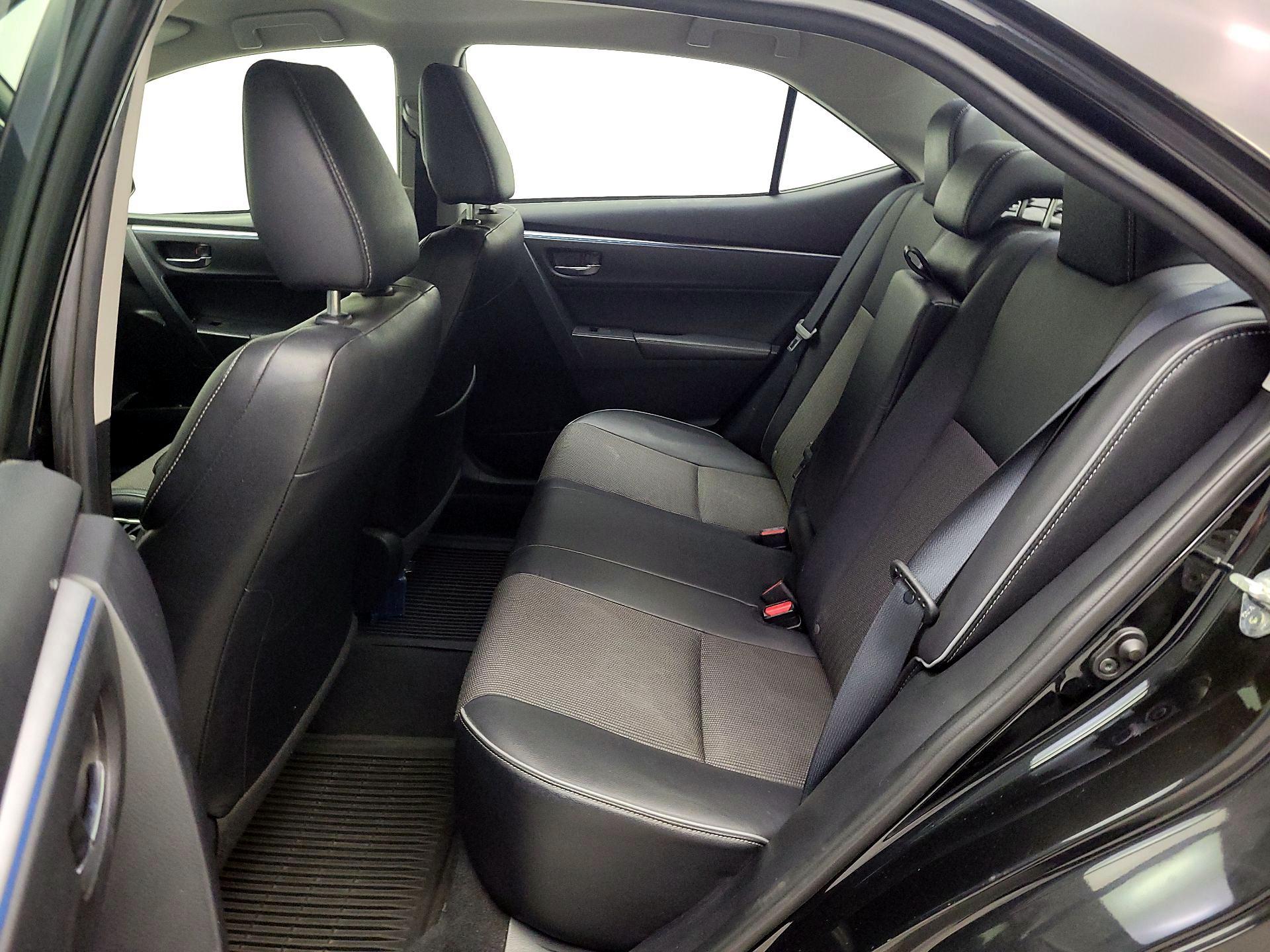 Thumbnail: 2016 Toyota Corolla - 19