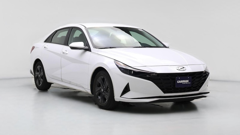 2021 Hyundai Elantra SEL Hero Image
