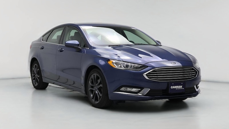 2018 Ford Fusion SE Hero Image