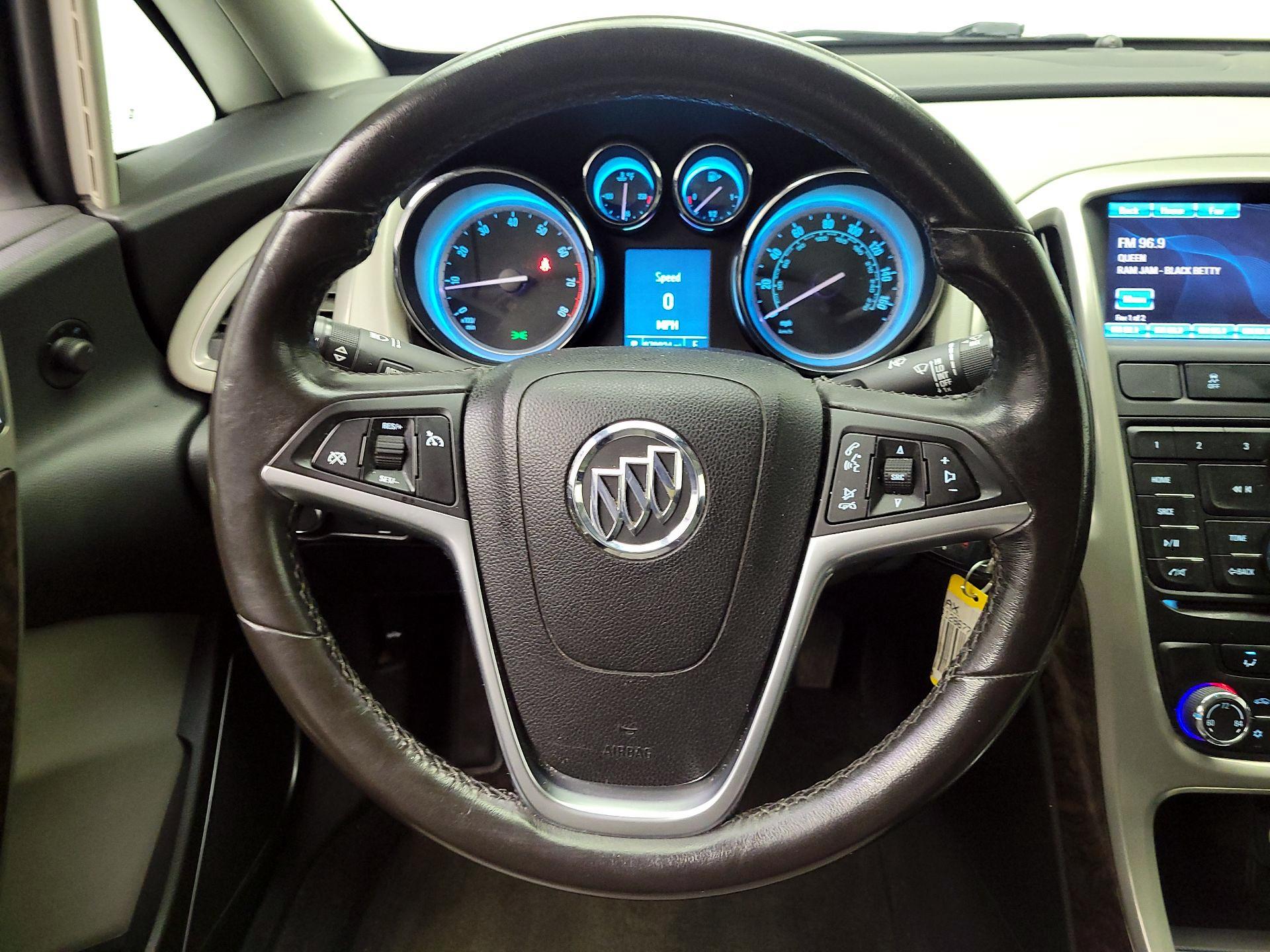 Thumbnail: 2016 Buick Verano - 10