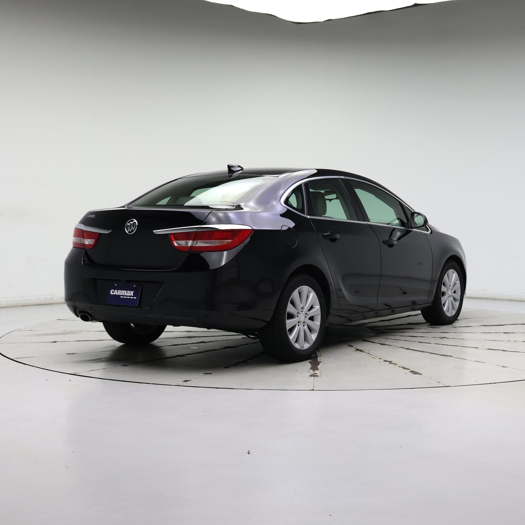 Thumbnail: 2016 Buick Verano - 8