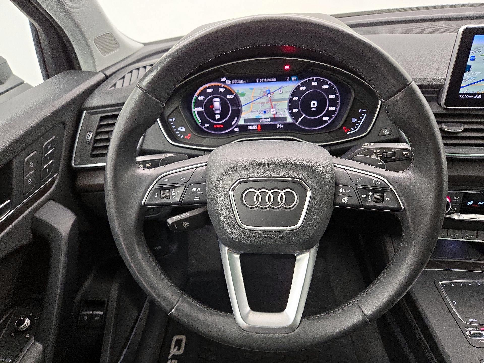 Thumbnail: 2020 Audi Q5 - 10