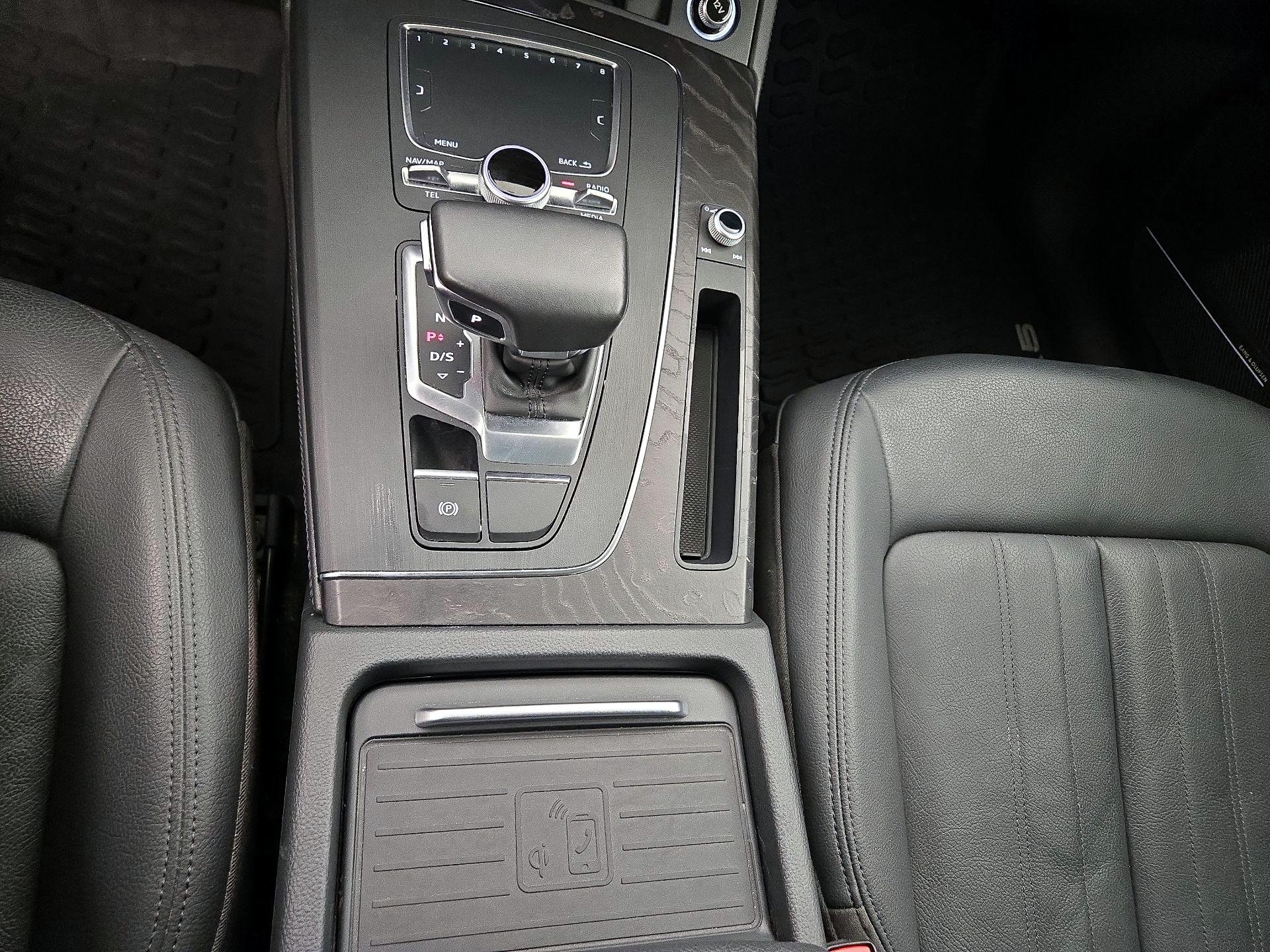 Thumbnail: 2020 Audi Q5 - 18