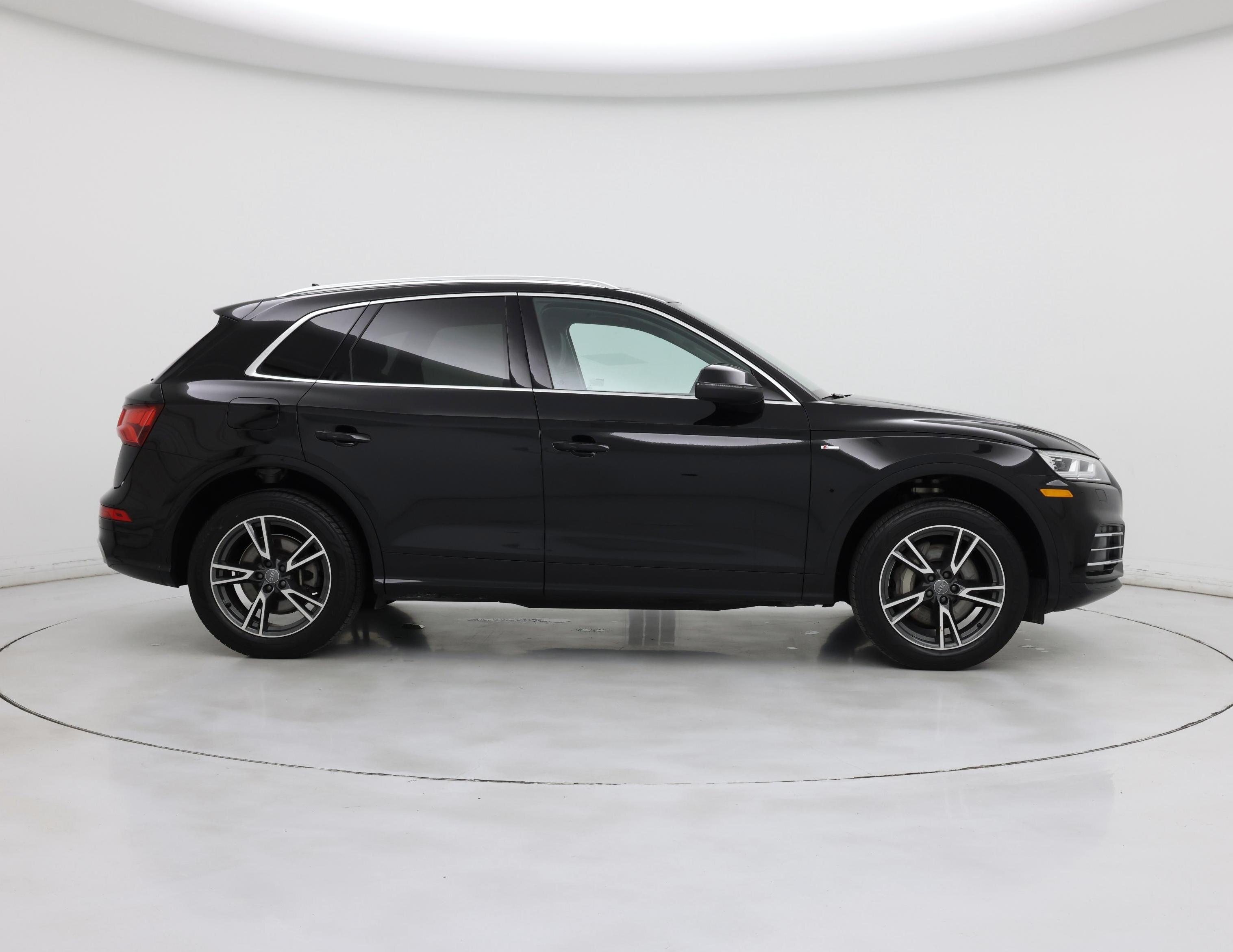 Thumbnail: 2020 Audi Q5 - 7