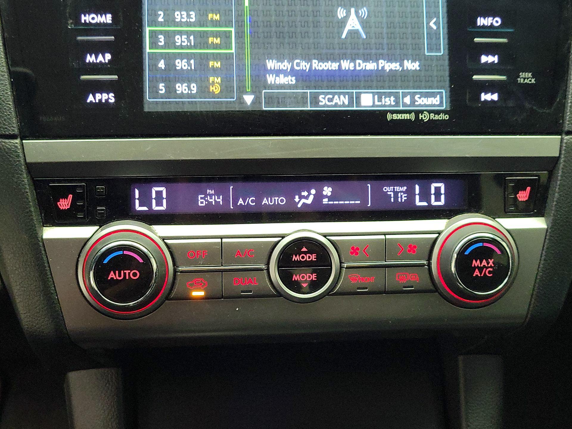 Thumbnail: 2015 Subaru Legacy - 17