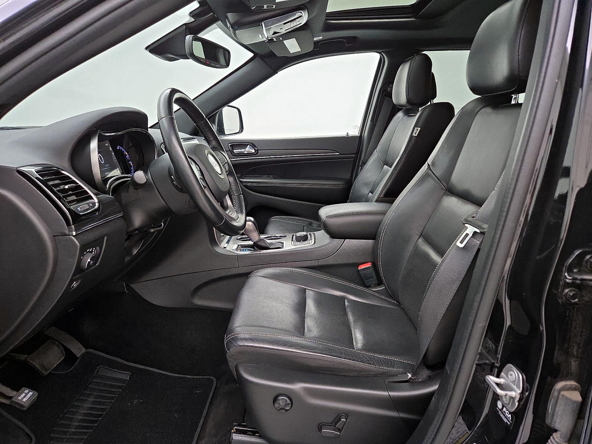 Thumbnail: 2021 Jeep Grand Cherokee - 11