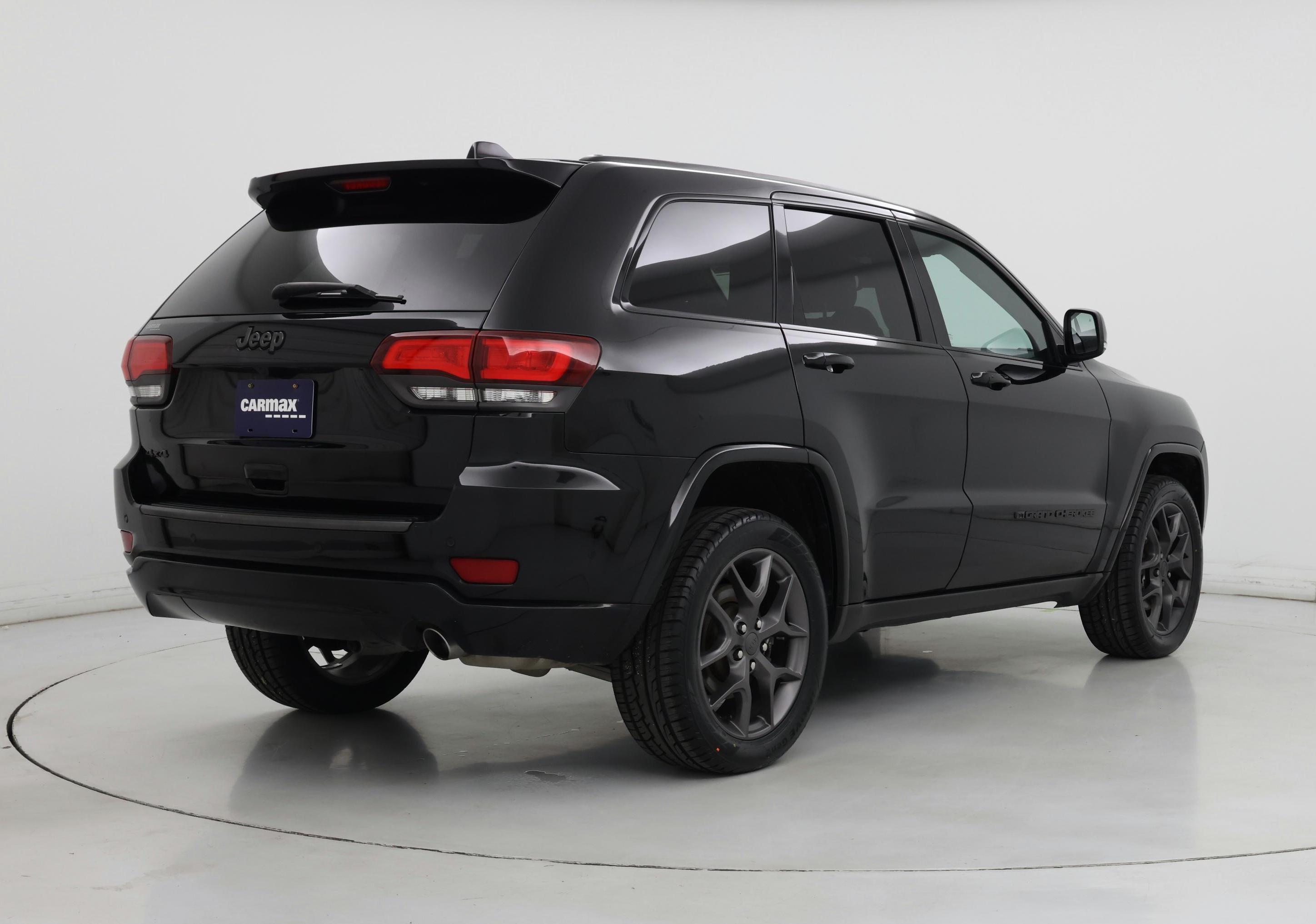 Thumbnail: 2021 Jeep Grand Cherokee - 8