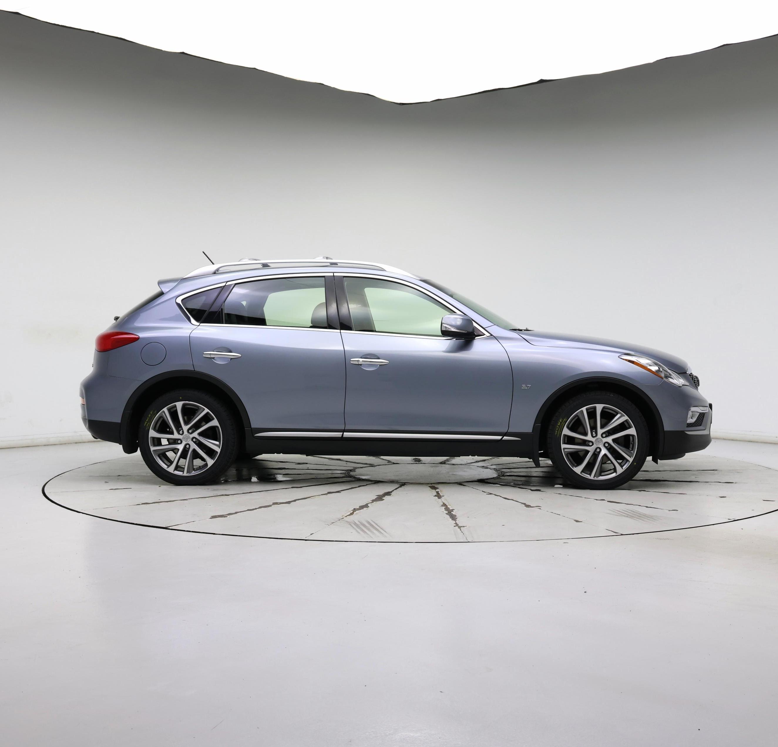 Thumbnail: 2017 INFINITI QX50 - 7