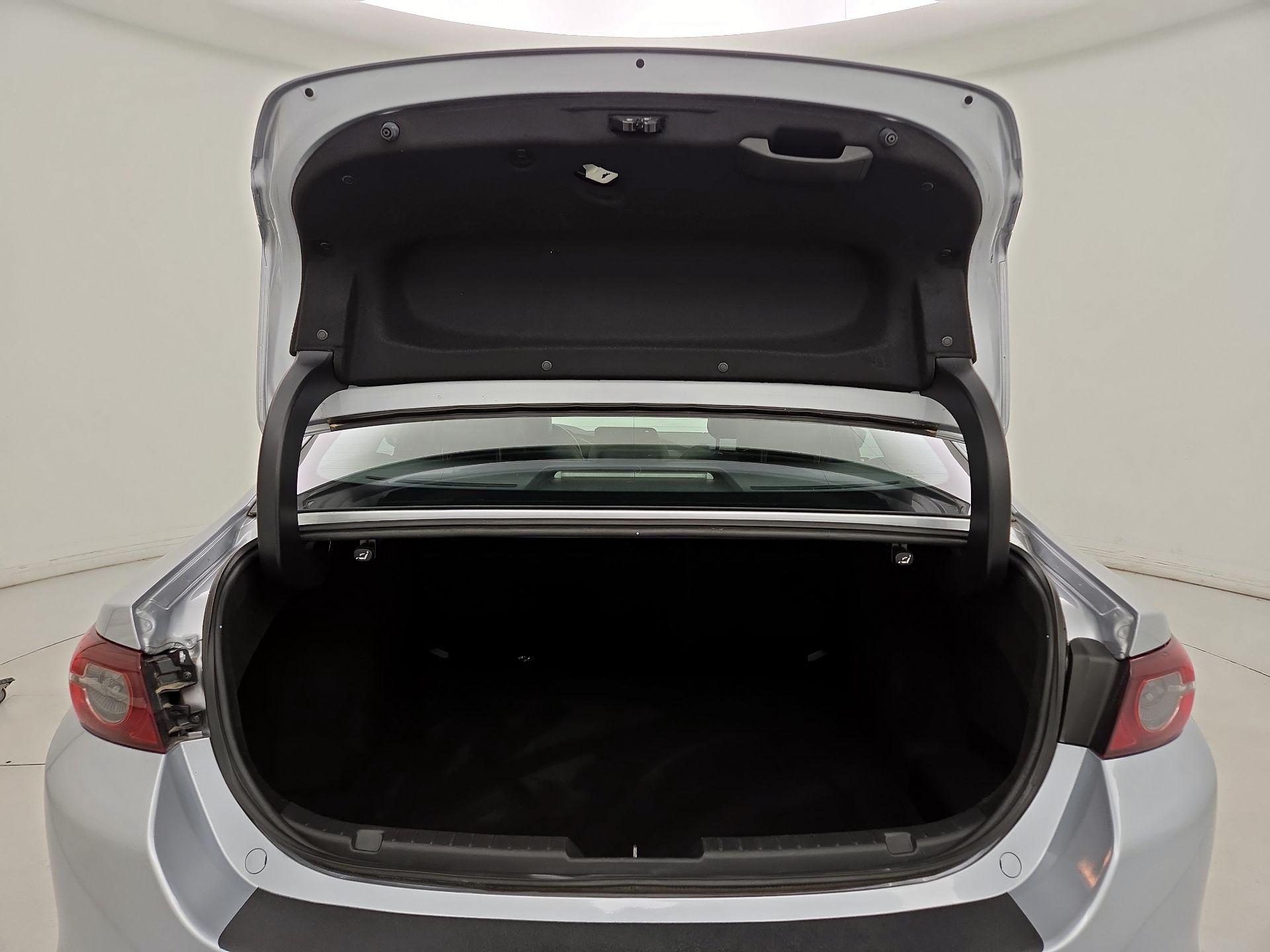 Thumbnail: 2020 Mazda Mazda3 - 20