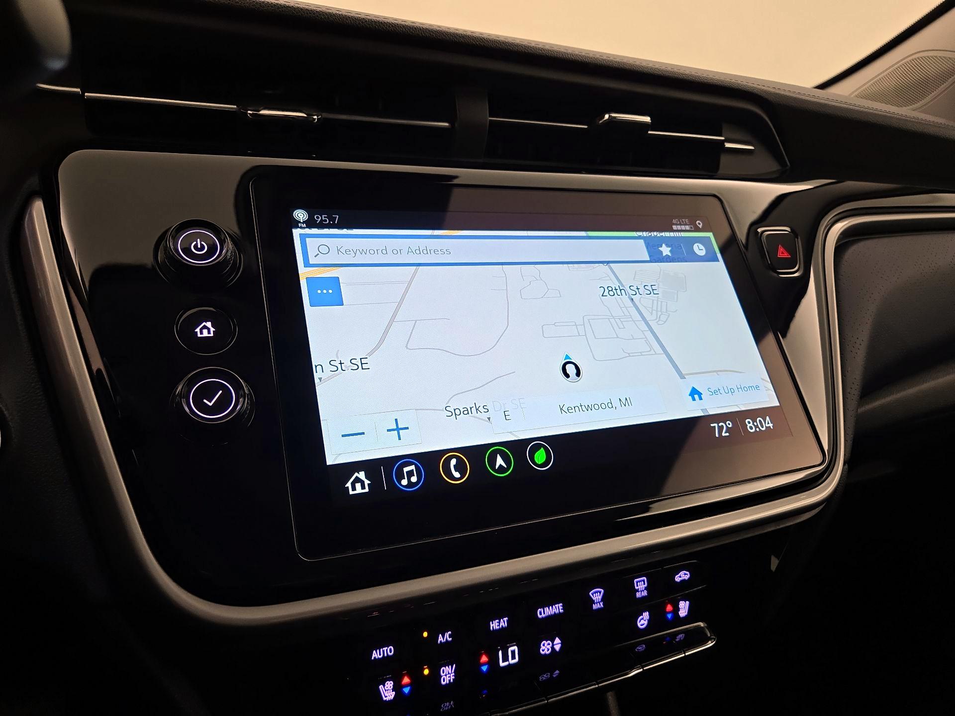 Thumbnail: 2023 Chevrolet Bolt EUV - 14