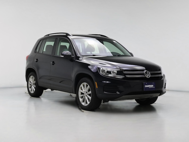 2017 Volkswagen Tiguan S -
                  Algonquin, IL