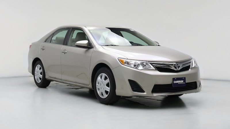 2014 Toyota Camry LE Hero Image