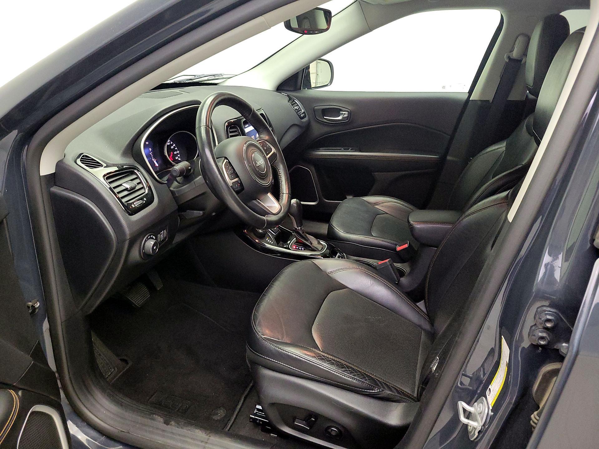 Thumbnail: 2017 Jeep Compass - 11