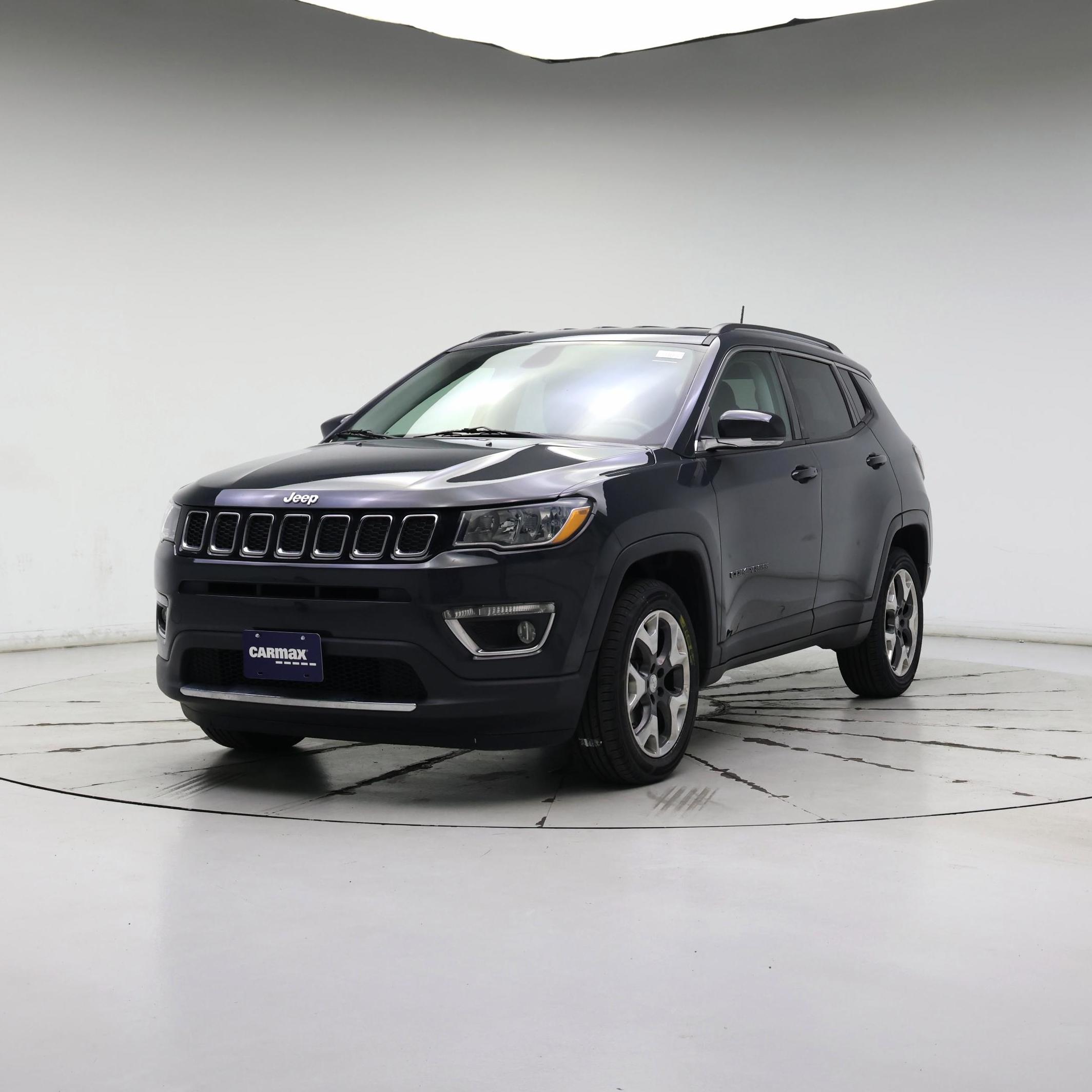 Thumbnail: 2017 Jeep Compass - 4