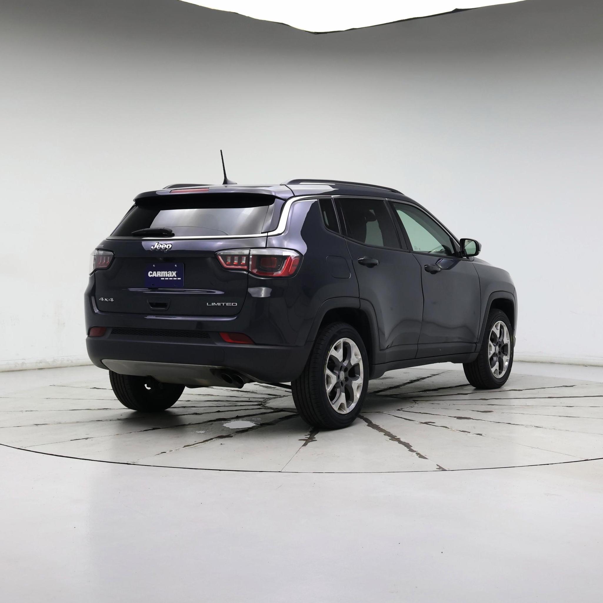 Thumbnail: 2017 Jeep Compass - 8
