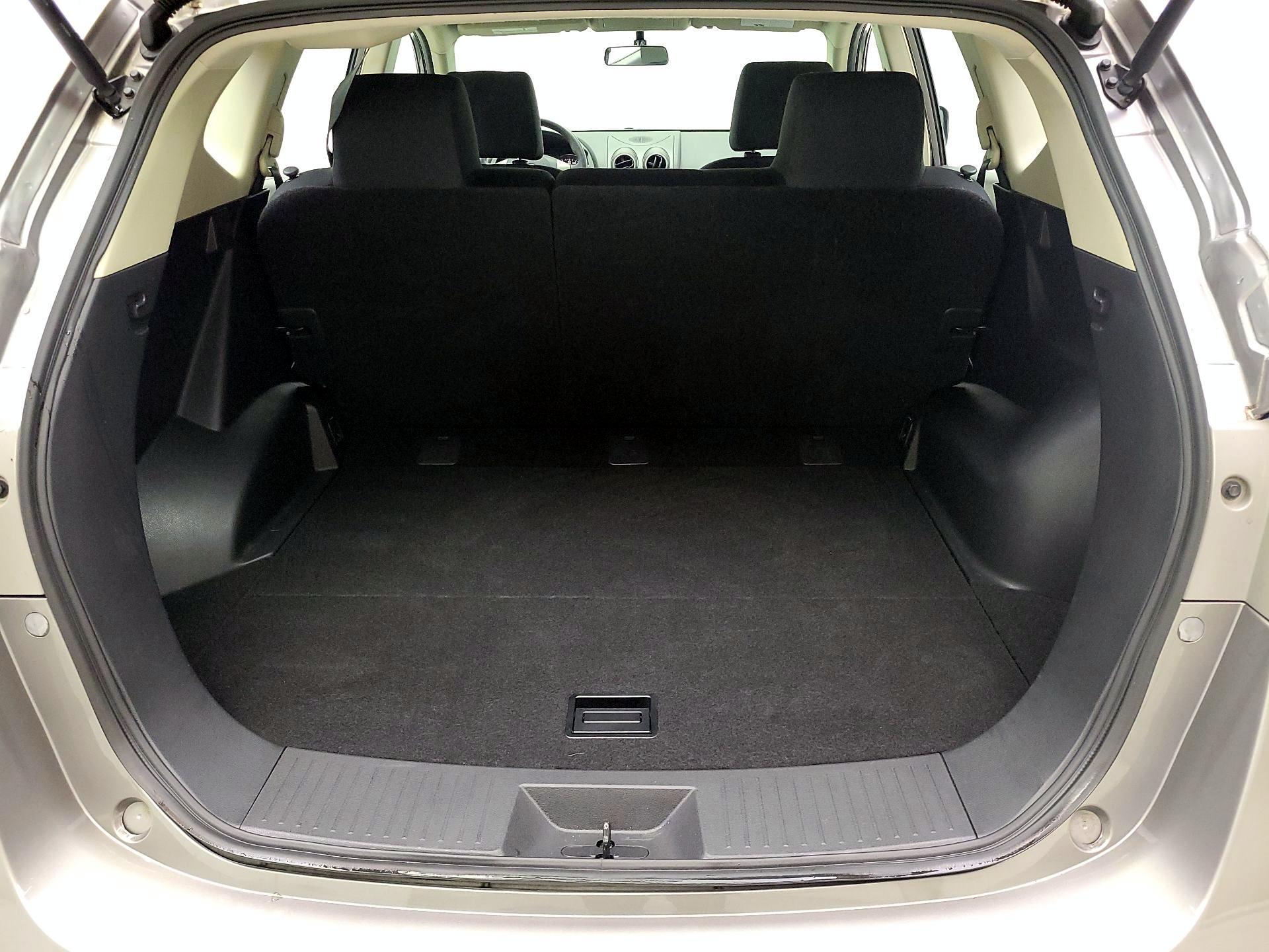 Thumbnail: 2015 Nissan Rogue - 18
